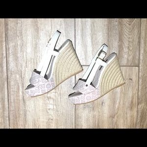 Louis Vuitton white coated jute wedges